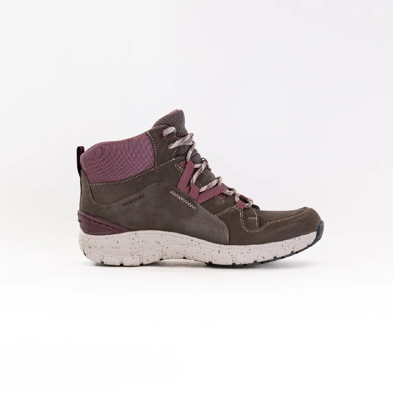 Clarks Wave Summit Waterproof (Women's) - Taupe